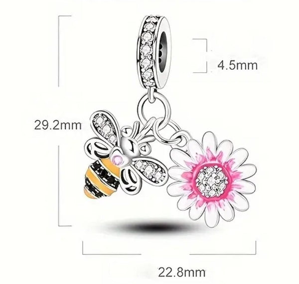 Bee & Daisy Charm - Compatible with Pandora Bracelets