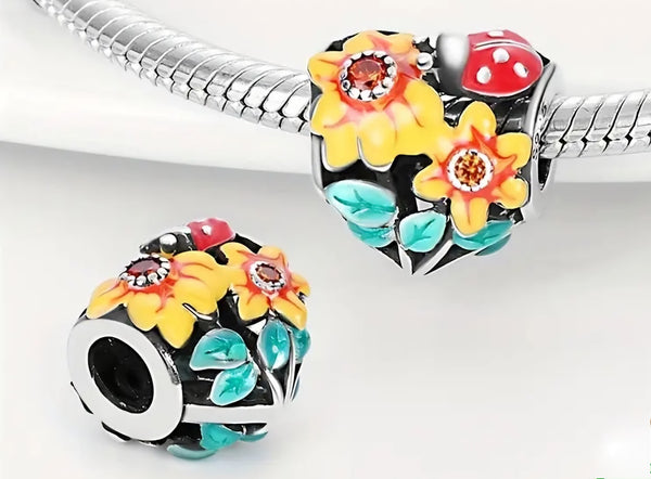Ladybird & Flower Heart - Compatible with Pandora Bracelets